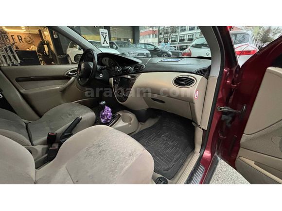 Sahibinden Ford Focus 1.6 Ghia 1999 Model 