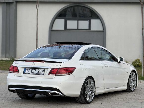 2014 MODEL E250 COUPE AMG ISITMA SOĞUTMA İÇİ KIRMIZI