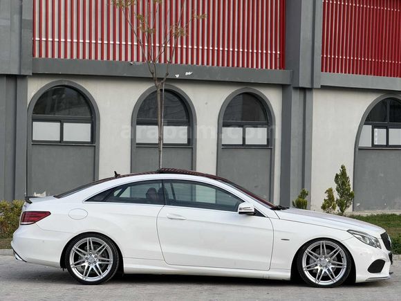 2014 MODEL E250 COUPE AMG ISITMA SOĞUTMA İÇİ KIRMIZI