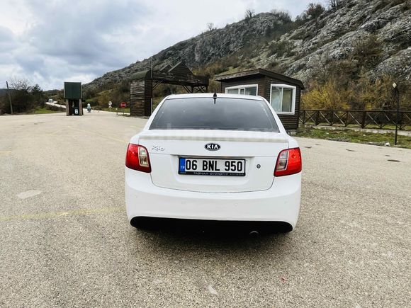 Sahibinden Kia Rio 1.4 EX Trend 2010 Model 