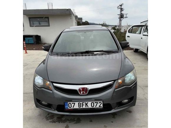 2010 civic elegance özenle kullanılmış temiz ve diri araç 