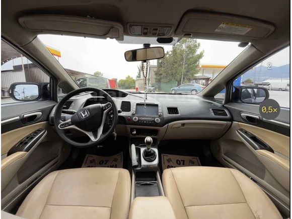 2010 civic elegance özenle kullanılmış temiz ve diri araç 