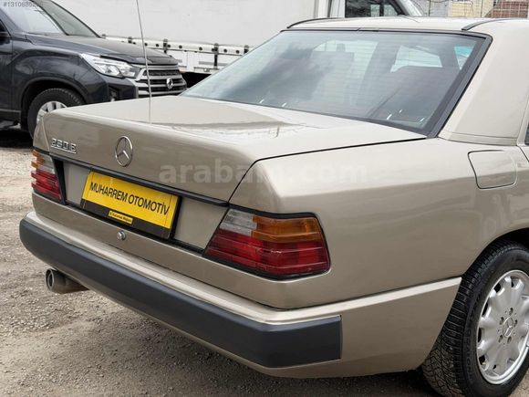 KK12TK 1986 MERCEDES 230E 282.195 KM