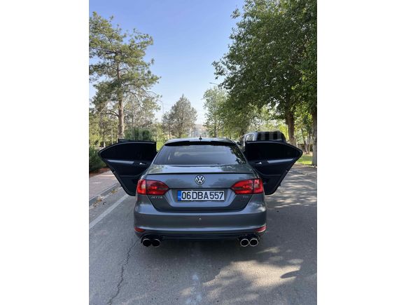 Sahibinden Volkswagen Jetta 1.6 TDi Comfortline 2011 Model 