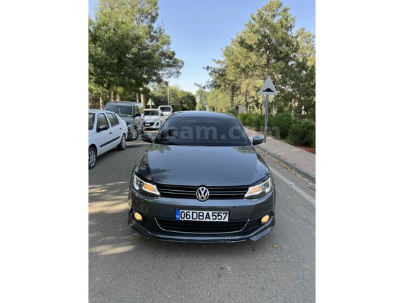Sahibinden Volkswagen Jetta 1.6 TDi Comfortline 2011 Model 