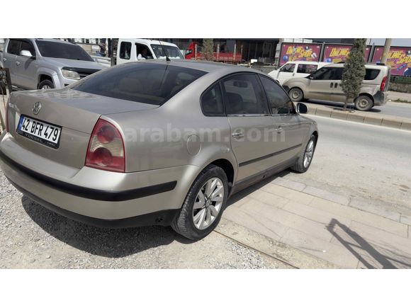 Galeriden Volkswagen Passat 1.6 Trendline 2004 Model Konya