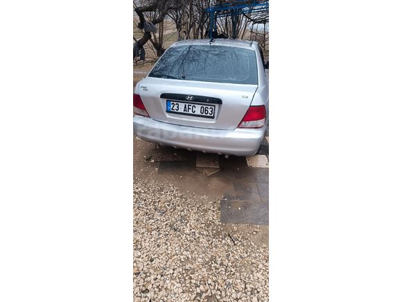 Sahibinden Hyundai Accent 1.3 LX 2001 Model