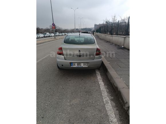 Sahibinden Renault Megane 1.5 dCi Dynamique 2005 Model