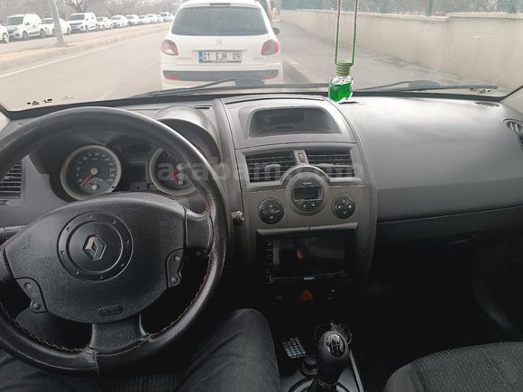 Sahibinden Renault Megane 1.5 dCi Dynamique 2005 Model
