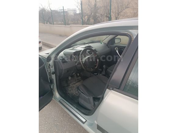 Sahibinden Renault Megane 1.5 dCi Dynamique 2005 Model