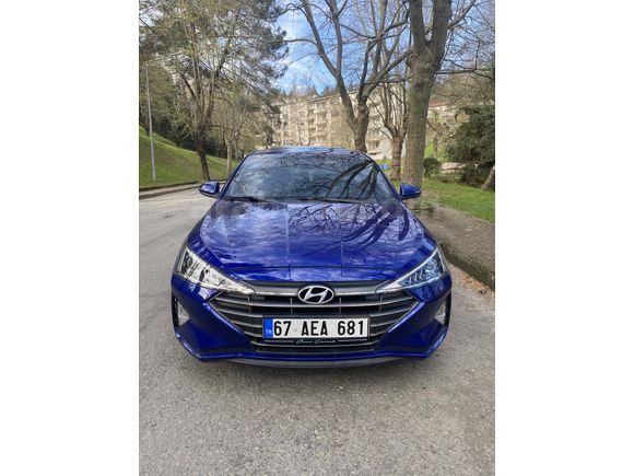 Sahibinden Hyundai Elantra 1.6 MPI Elite 87 binde otomatik benzin LPG  2019 Model 