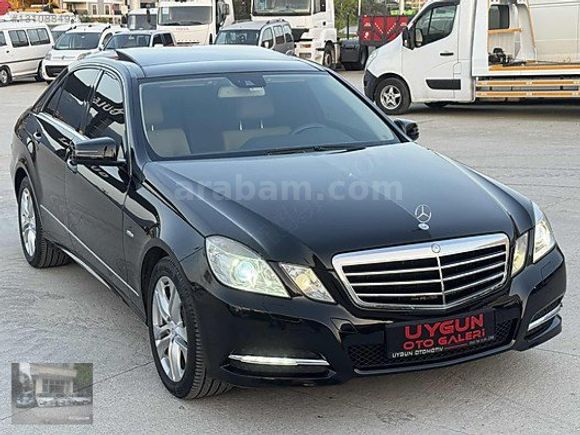 UYGUN OTO'DAN 2011 MERCEDES E350 4MATİC BOYASIZ İLK ELDEN