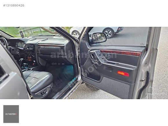BLT MOTORS / EMSALSİZ TEMİZLİKTE CHEROKEE 2.7 CRD