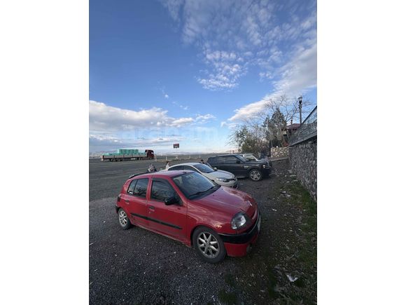 Sahibinden Renault Clio 1.6 RXT 2000 Model 