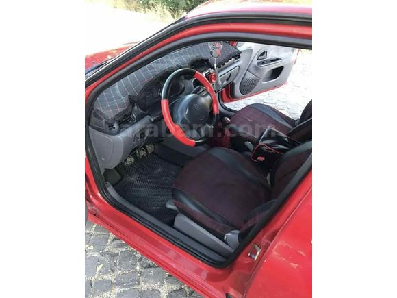 Sahibinden Renault Clio 1.6 RXT 2000 Model 