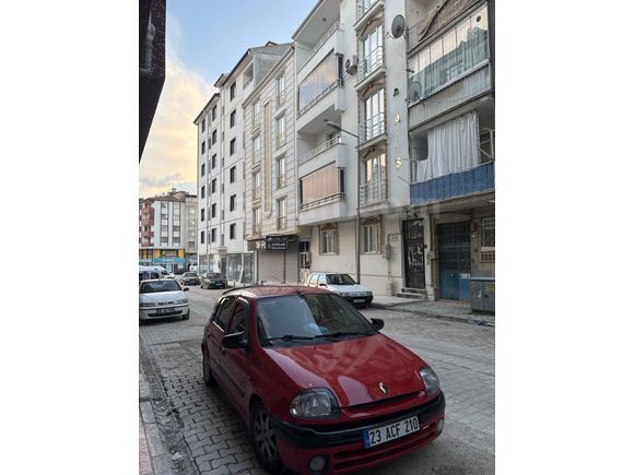 Sahibinden Renault Clio 1.6 RXT 2000 Model 