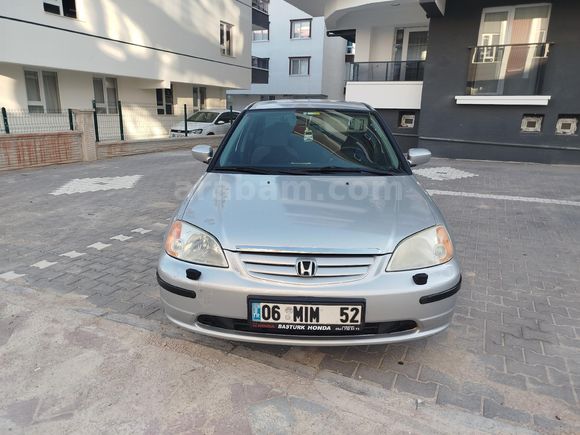 Sahibinden Honda Civic 1.6i VTEC ES 2001 Model