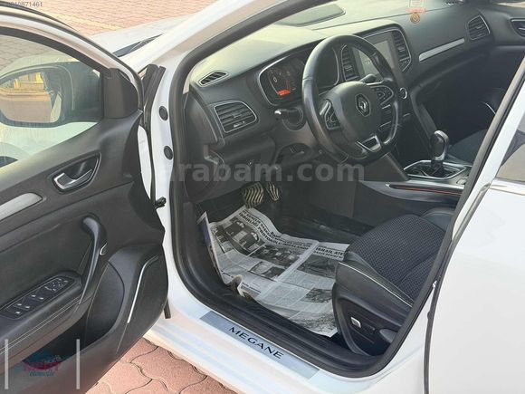 HATASIZ DEGiŞENSİZ MEGANE 4 ICON OTOMATİK