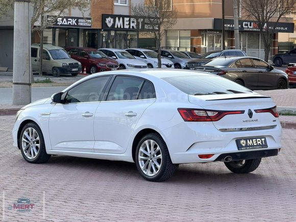 HATASIZ DEGiŞENSİZ MEGANE 4 ICON OTOMATİK