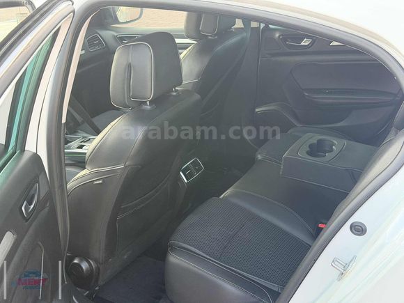 HATASIZ DEGiŞENSİZ MEGANE 4 ICON OTOMATİK