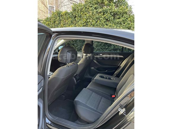 Sahibinden Volkswagen Passat 1.5 TSi Business 2021 Model 