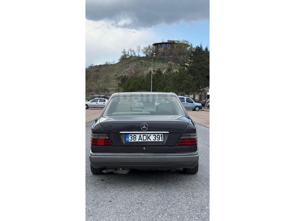SAHİBİNDEN Mercedes - Benz E 200 1994 Model