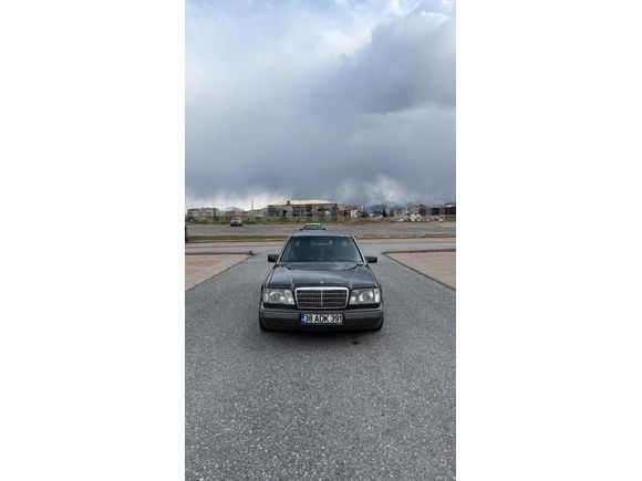 SAHİBİNDEN Mercedes - Benz E 200 1994 Model