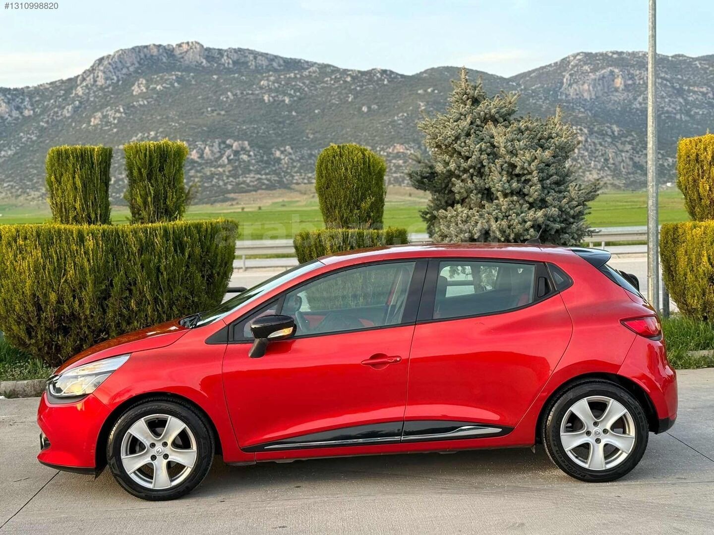 Galeriden Renault Clio 1.2 Icon 2012 Model Burdur 129.000 km Kırmızı 6