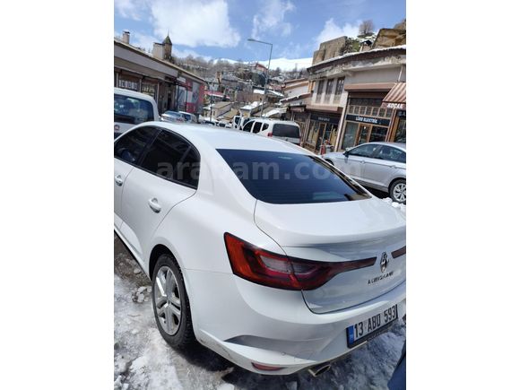 Sahibinden Renault Megane 1.5 Blue DCI Joy 2020 Model