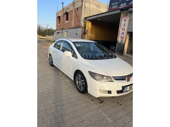 Sahibinden Honda Civic 1.6i VTEC Dream 2008 Model 