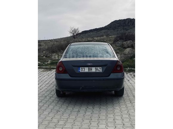 Sahibinden Ford Mondeo 2.0 Trend 2003 Model 