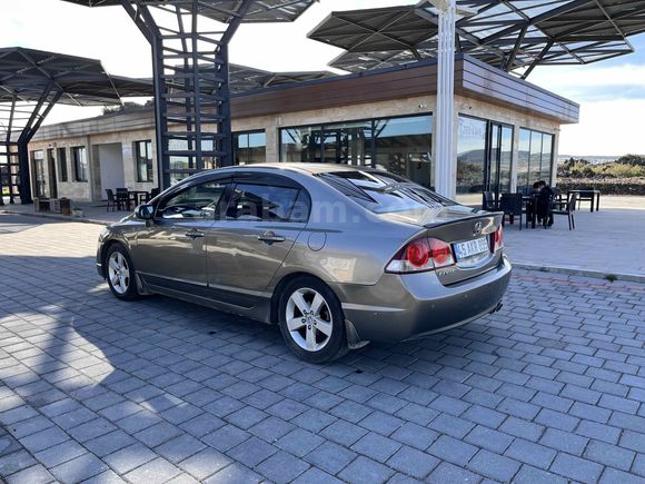 Sahibinden Honda Civic 1.6i VTEC Premium 2009 Model 