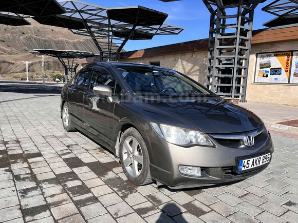 Sahibinden Honda Civic 1.6i VTEC Premium 2009 Model 