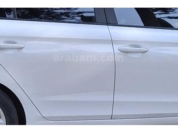 Sahibinden Hyundai i20 1.4 CRDi Jump 2015 Model