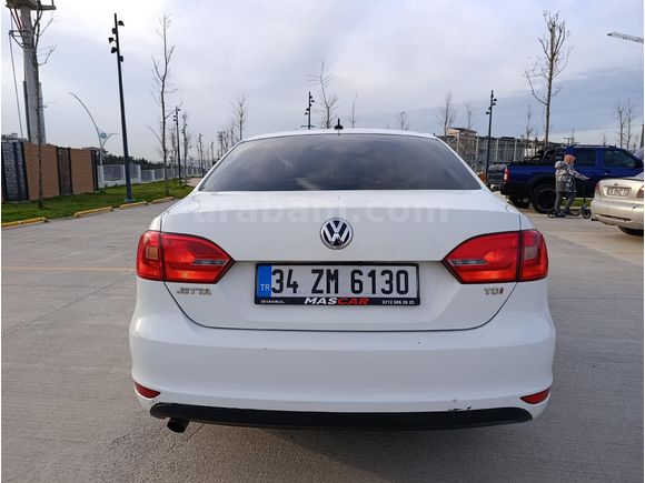 DEĞİŞENSİZ TEMİZ OTOMATİK JETTA