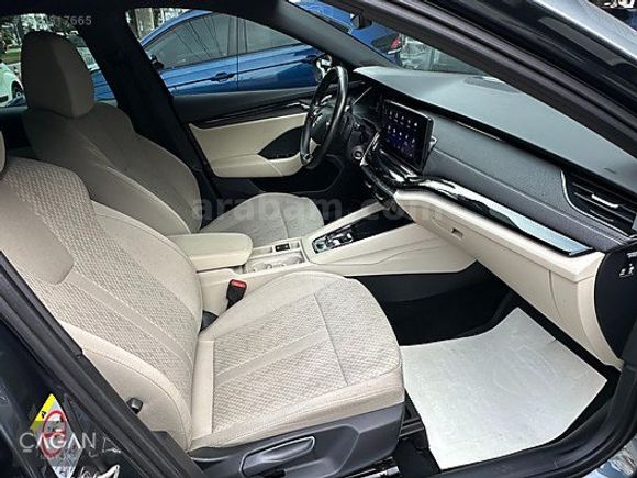 2021+SKODA OCTAVİA+1.5 e-TEC+PREMİUM+OTOMATİK+LED+178.000 KM