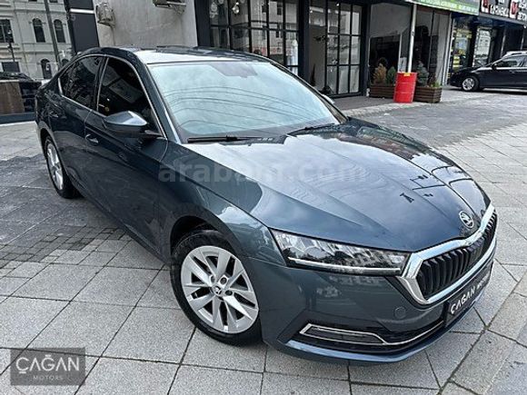 2021+SKODA OCTAVİA+1.5 e-TEC+PREMİUM+OTOMATİK+LED+178.000 KM