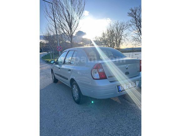 Sahibinden Klimalı Renault Clio 1.4 RNA 2000 Model 