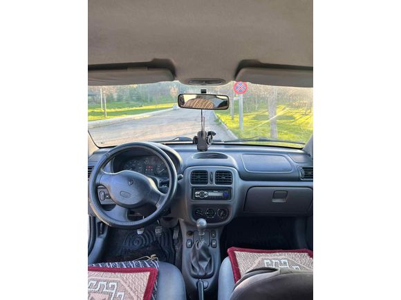 Sahibinden Klimalı Renault Clio 1.4 RNA 2000 Model 