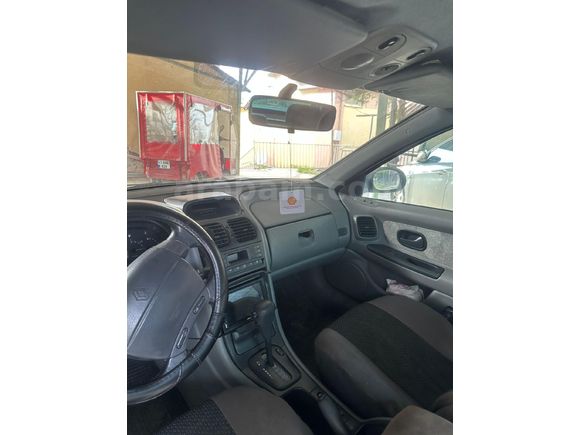 Sahibinden Renault Laguna 2.0 RXE 2000 Model