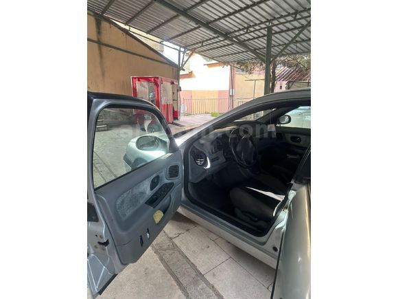 Sahibinden Renault Laguna 2.0 RXE 2000 Model