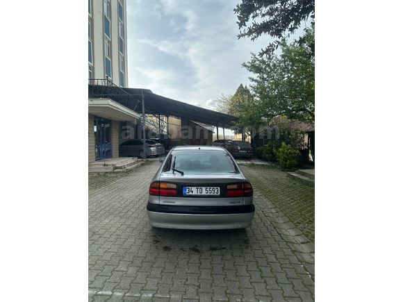 Sahibinden Renault Laguna 2.0 RXE 2000 Model