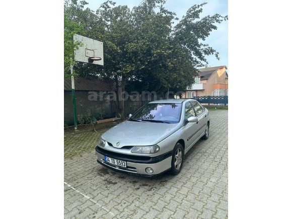 Sahibinden Renault Laguna 2.0 RXE 2000 Model
