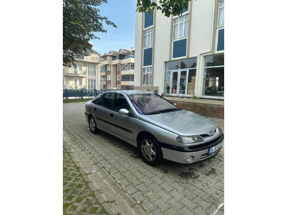 Sahibinden Renault Laguna 2.0 RXE 2000 Model