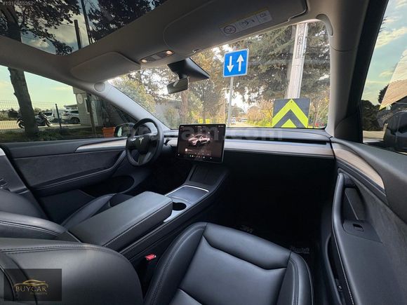 BUY CAR'DAN 2023 PERFORMANCE-534 HP-BOYASIZ-BAYİİ-K.K.12