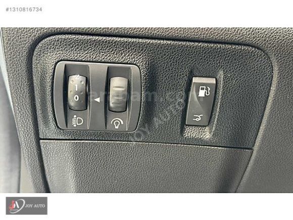 ' JOY AUTO '2021 RENAULT MEGANE 1.5 BLUEDCİ DEĞİŞENSİZ TRAMERSİZ