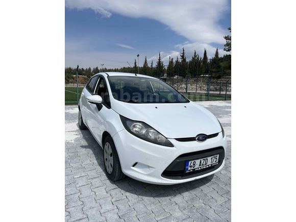 Sahibinden Ford Fiesta 1.25 Trend 2012 Model 