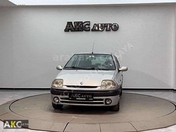 'Kredi Kart 12 taksit' Renault Clio 1.4 Rxt