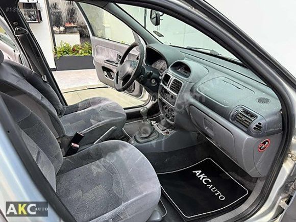 'Kredi Kart 12 taksit' Renault Clio 1.4 Rxt