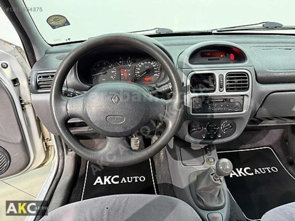 'Kredi Kart 12 taksit' Renault Clio 1.4 Rxt
